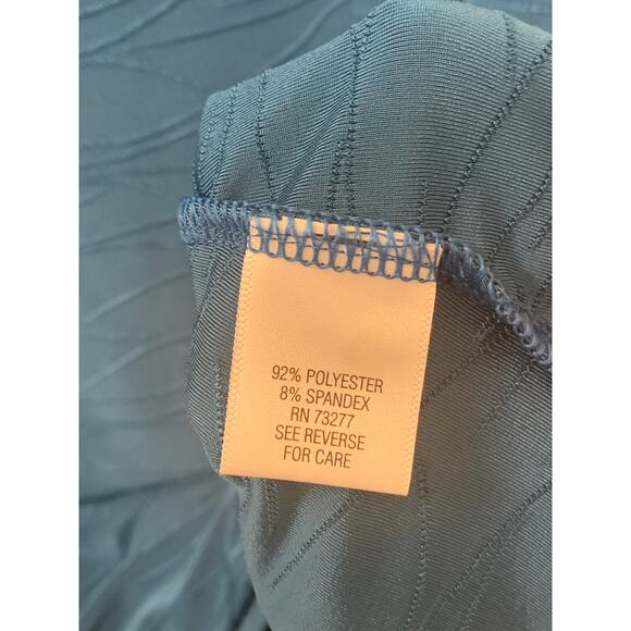 Croft & Barrow Woman's Blue 3/4 Length Sleeve Pull Over Shirt, Size Medium - Picture 5 of 11
